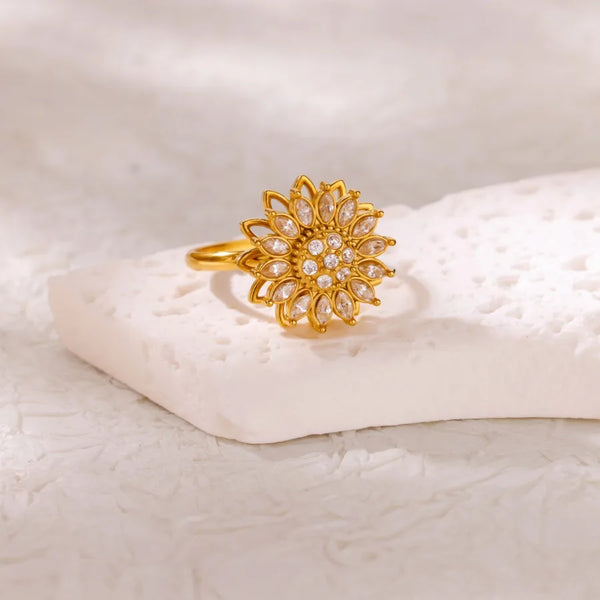 Rotating Floral Ring | Copper
