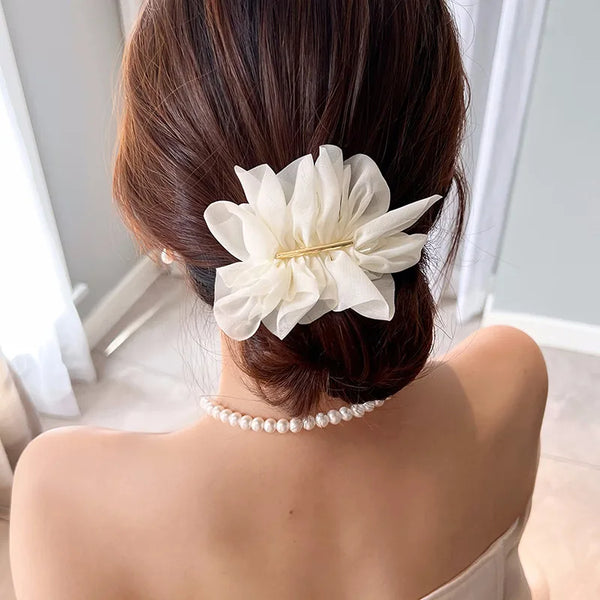 Solid Hair Clip | Silk yarn