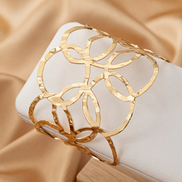 Vintage Geometric Bangle | Silver