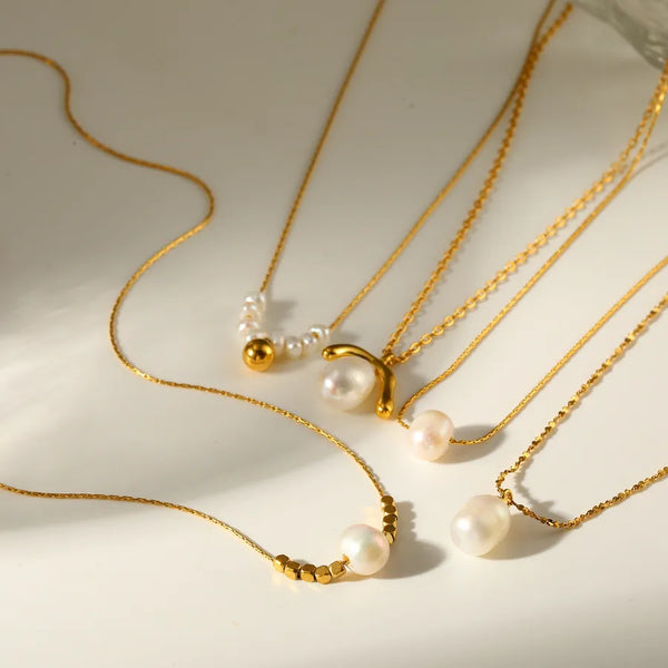 White Freshwater Pearl Necklace | Stainless Steel