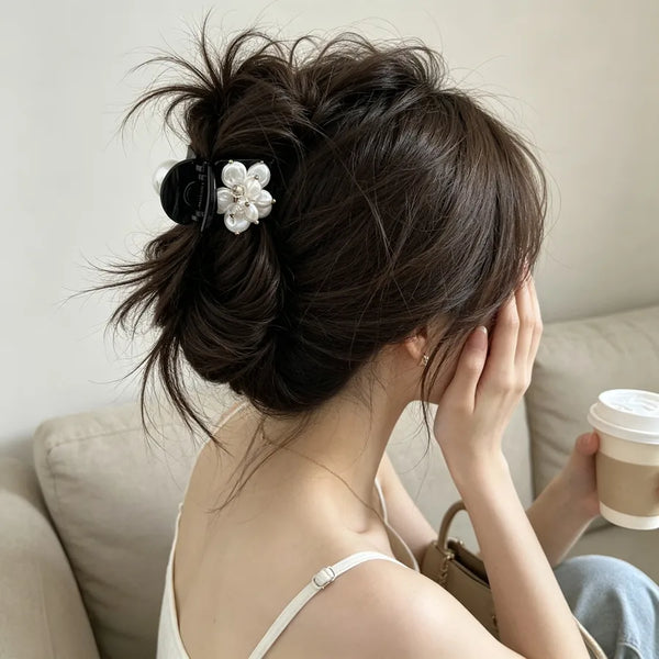 Pearl Floral Hair Claw | Pearl