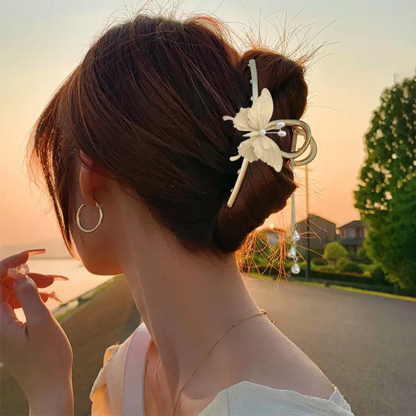 Bow Artificial Pearl Hair Claw Hair Clip | Alloy