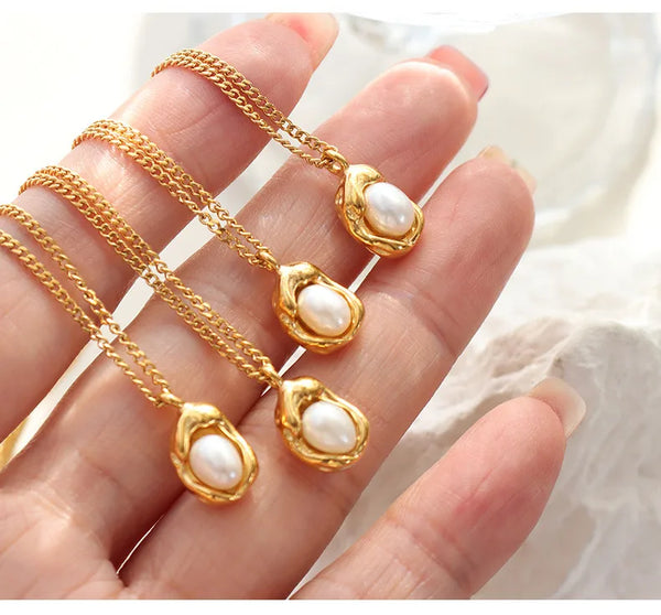 Freshwater Pearl Necklace | Stainless Steel