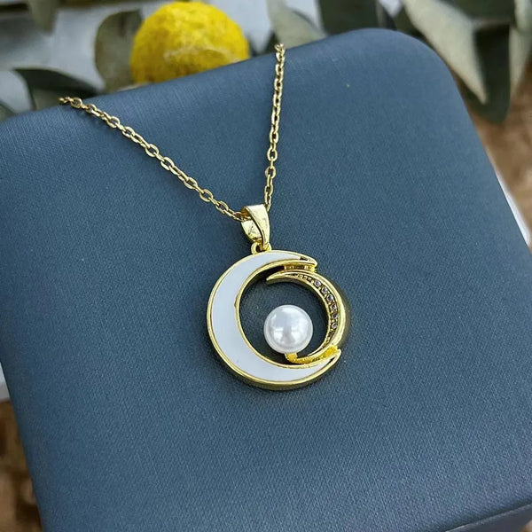 Pearl Celestial Pendant Necklace | Pearl