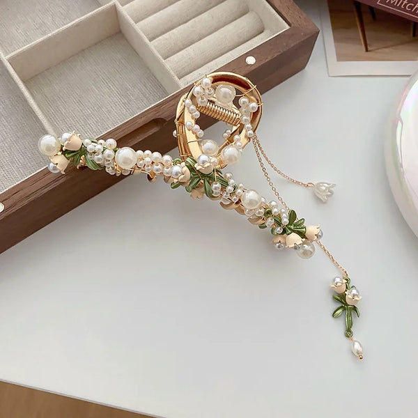 Tassel Artificial Pearl Hair Claw | Alloy