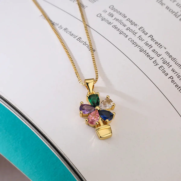 Box Chain Floral Pendant Necklace | Copper