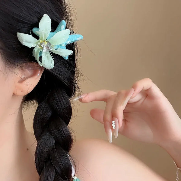 Blue Floral Hair Clip | Acrylic