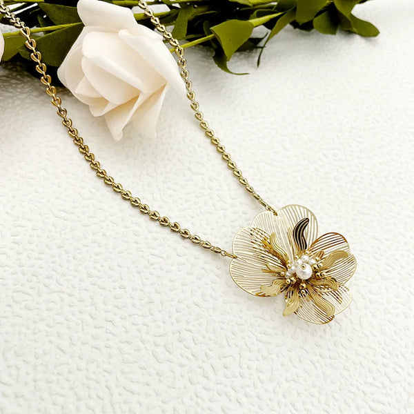 White Floral Necklace | Stainless Steel