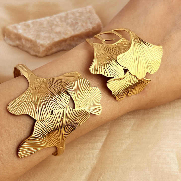 Leaf Bangle Bracelet | Stainless Steel
