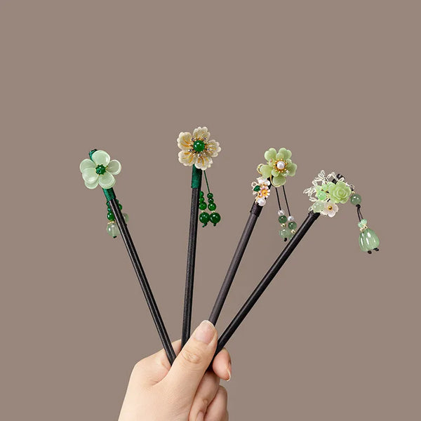 Vintage Floral Hair Clip | Wood