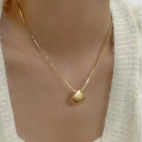 Vintage Pendant Necklace | Titanium Steel