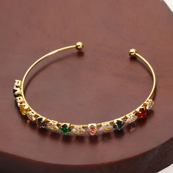 Pentagon Zircon Bangle | Copper