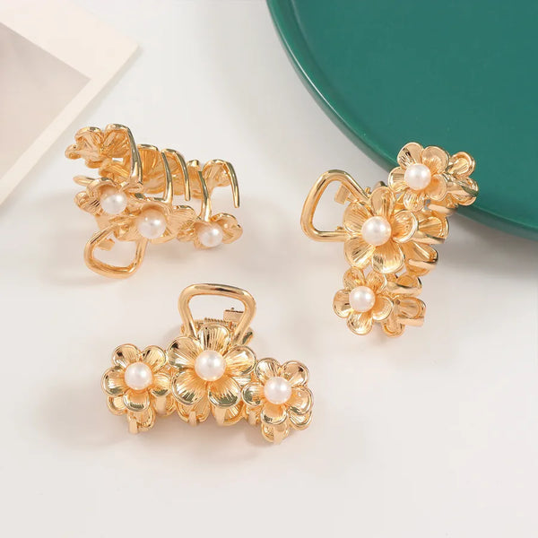 Floral Artificial Pearl Hair Claw Hair Clip | Zinc Alloy