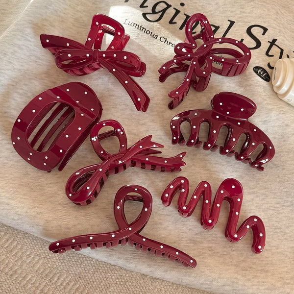 Red Hair Claw | Plastic