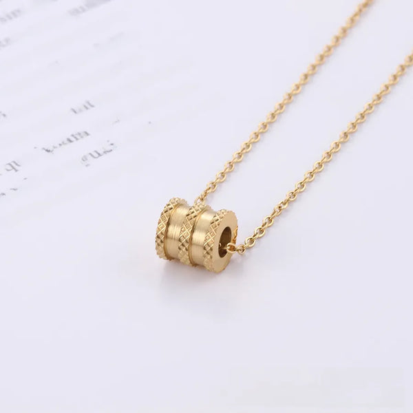 Zircon Pendant Necklace | Acrylic