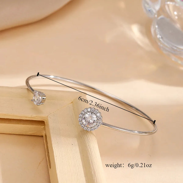 Round Zircon Bangle | Copper
