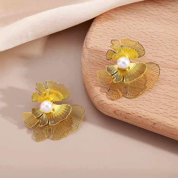 Pearl Floral Earrings | Stainless Steel
