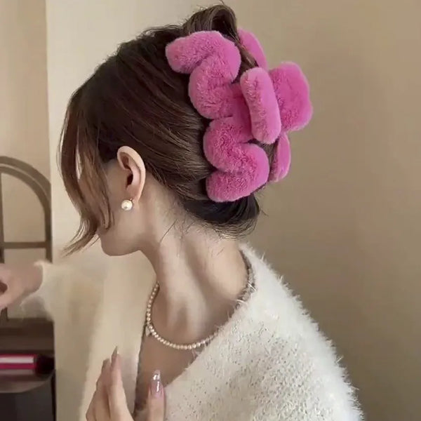 Korean Hair Claw Hair Clip | Material Not Specified