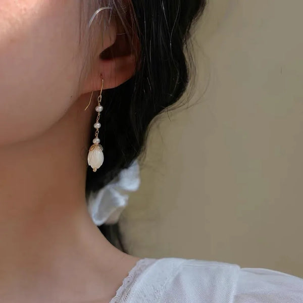 Floral Freshwater Pearl Drop Earrings | Freshwater Pearl