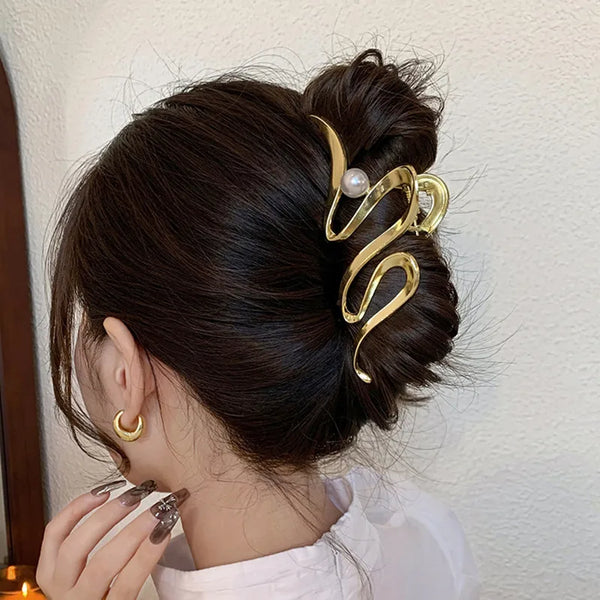 Artificial Pearl Hair Claw | Metal
